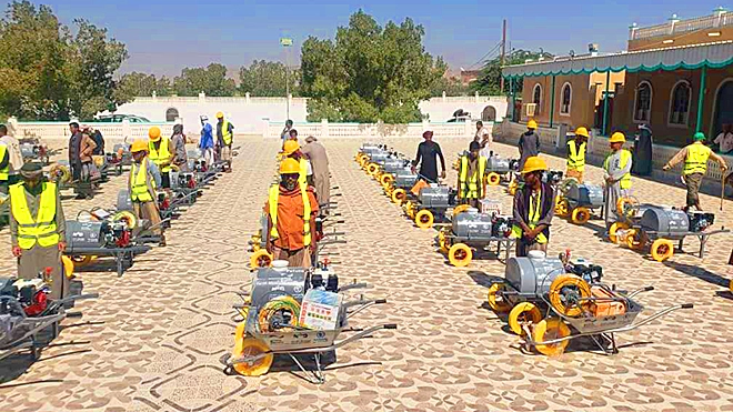 ​توزيع المنح التمكينية "الحقيبة الزراعية" بمديرية القطن